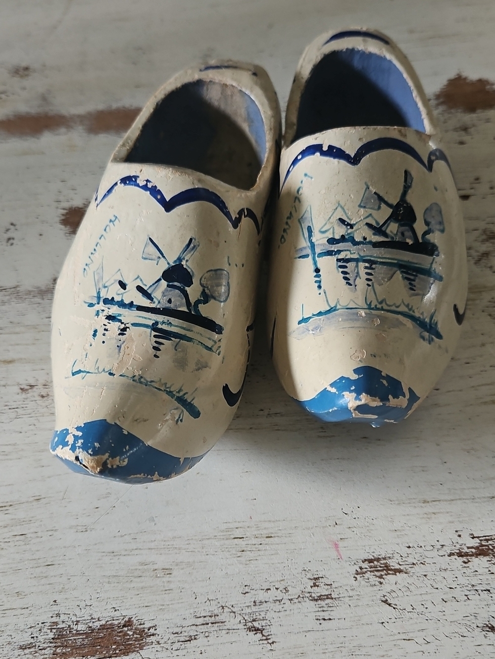 Vintage 6" Hand Carved Dutch Wooden Clogs - Hand Painted Delft Blue